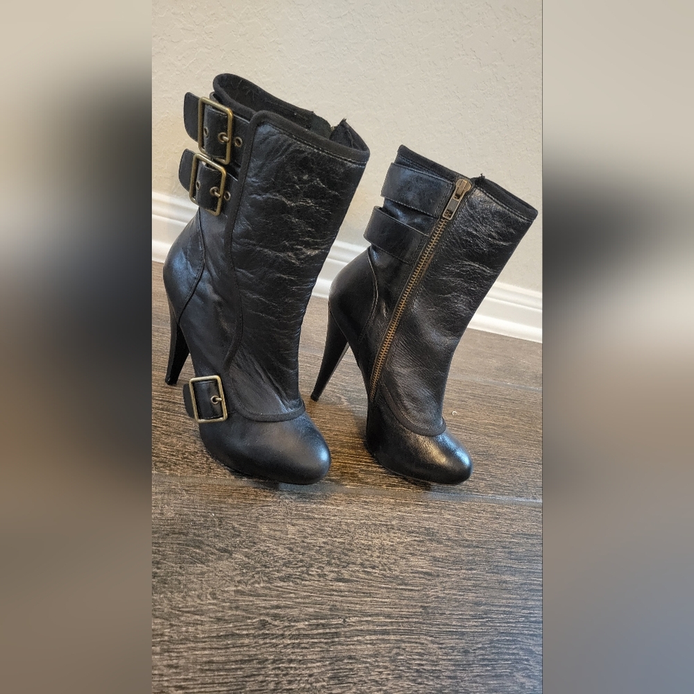 Aldo Black Buckle Woman's Steletto boots / Size 36 (5.5 US) - Picture 4 of 5
